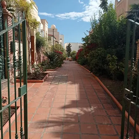 Shr043 Medina Cerca De Playa Torrecilla * 네르하